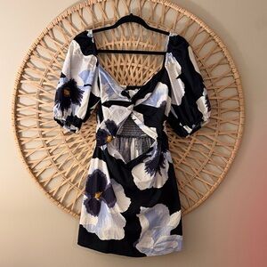 H&M Blue pansy linen blend Floral Mini Dress